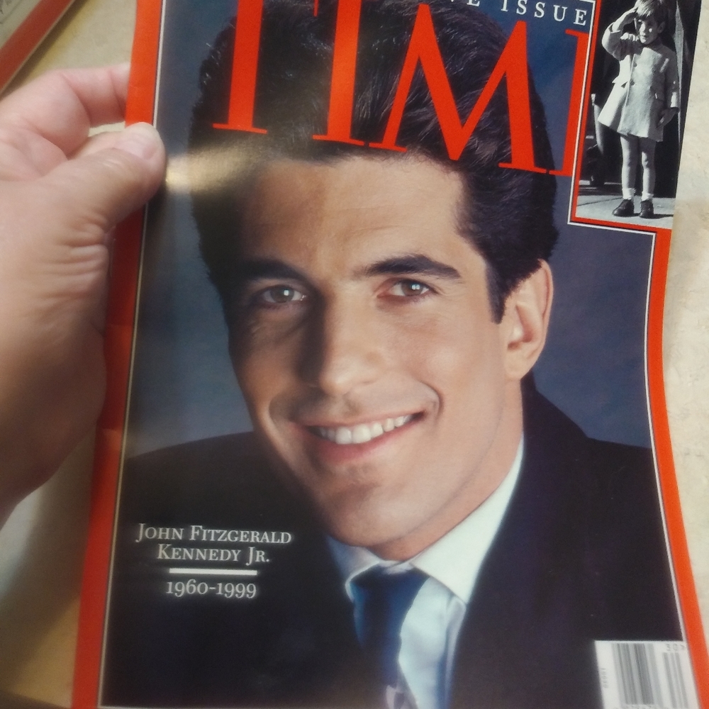 Time Magazine Commemorative Issue JFK Jr